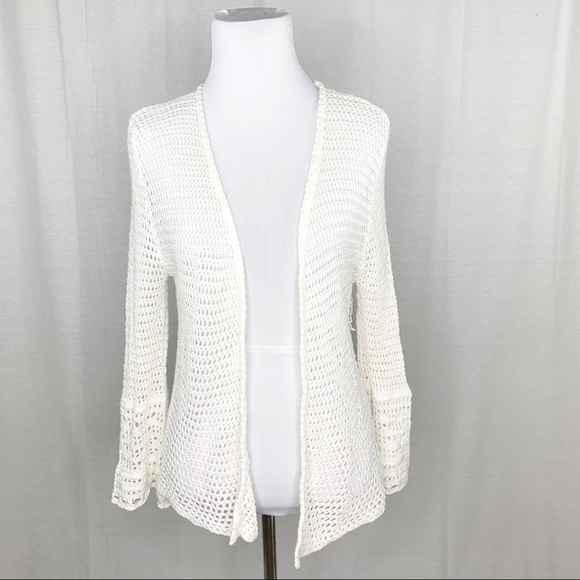 Fashion Avenue Sweaters - Fashion Avenue white loose knit open cardigan